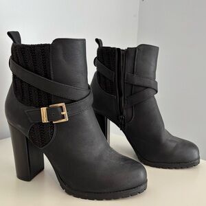 Juicy Couture Women’s Black Heeled Boots with Gold Buckle